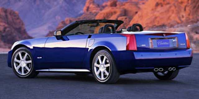 Used 2007 Cadillac XLR RWD image 1