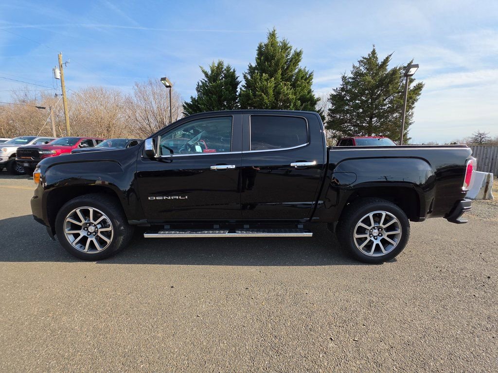 Used 2021 GMC Canyon Denali image 5