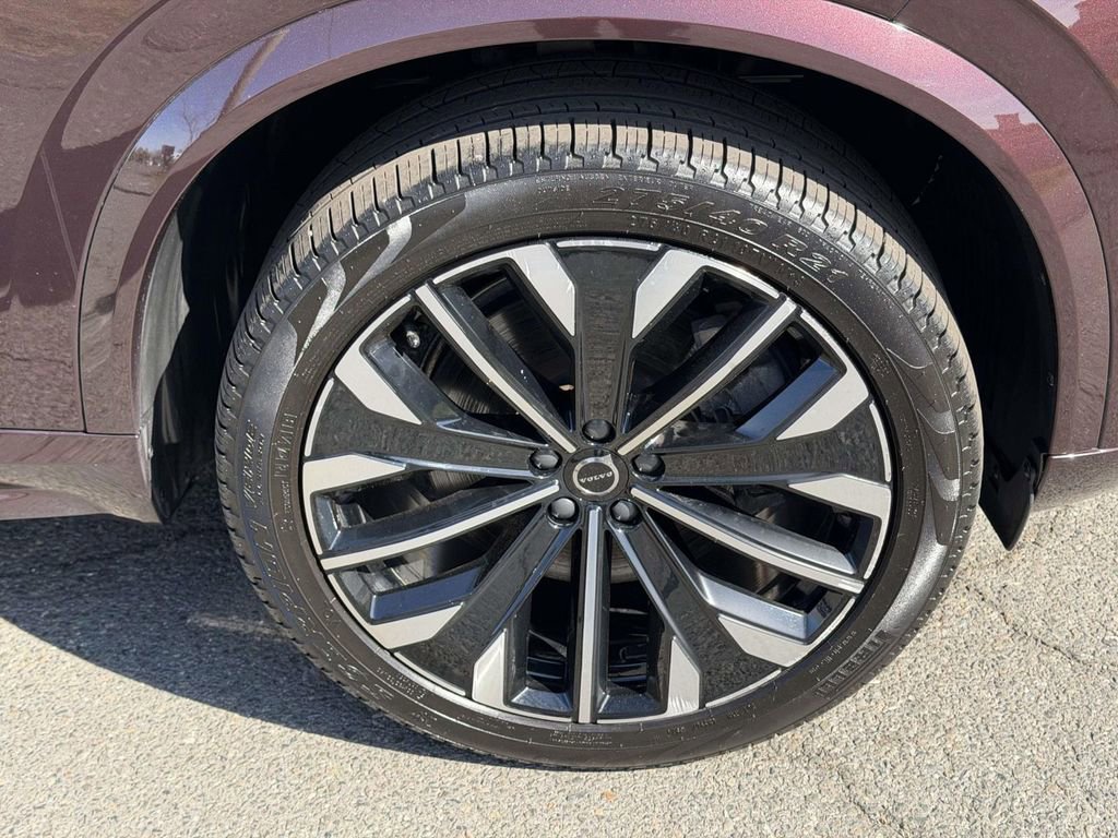 Used 2025 Volvo XC90 T8 Ultra image 25