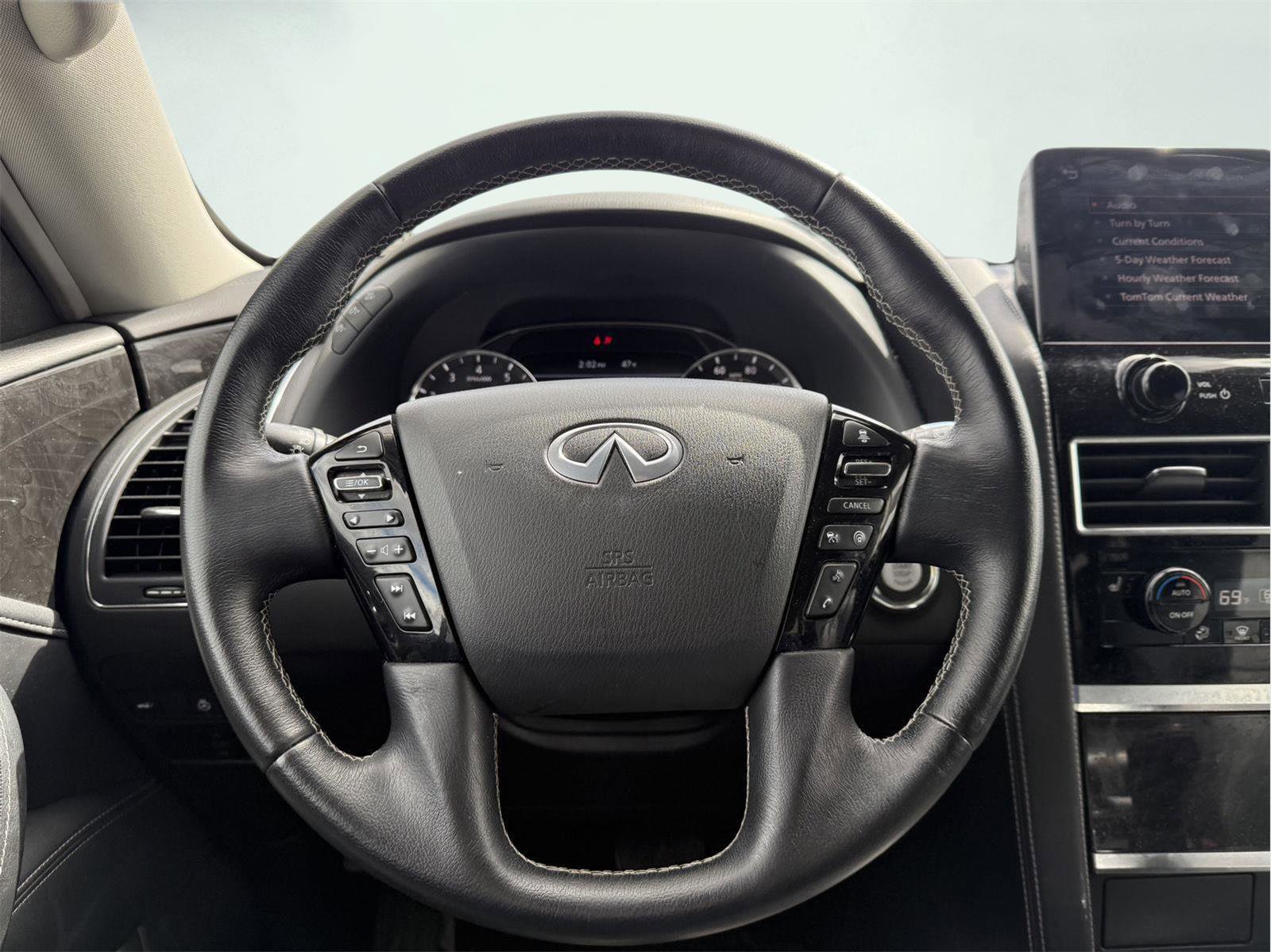 Used 2024 INFINITI QX80 Luxe AWD/4WD image 19