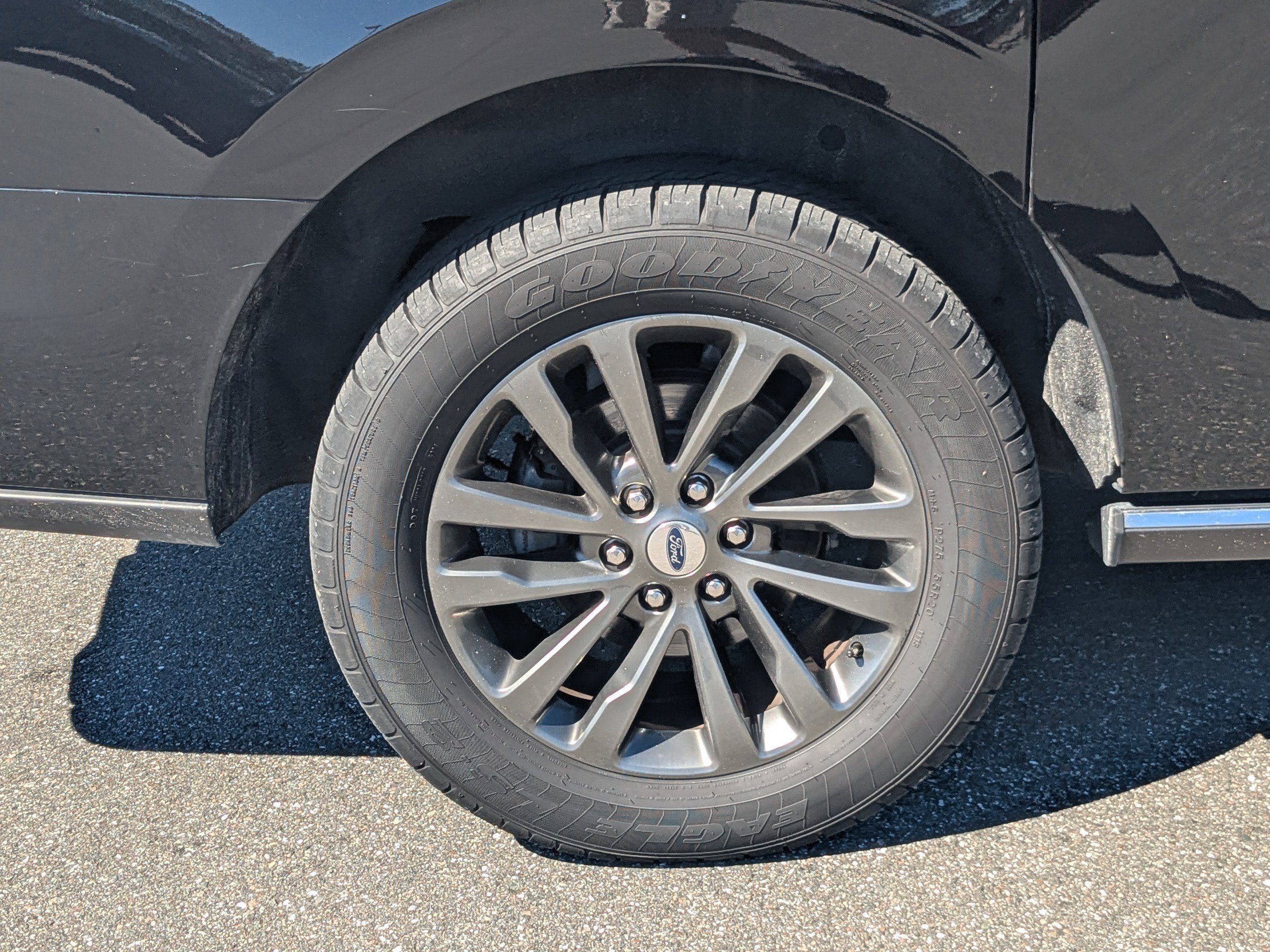Used 2020 Ford Expedition Max Limited w/ Equipment Group 301A RWD image 11