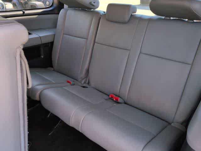 Used 2014 Toyota Sequoia Limited AWD/4WD image 36