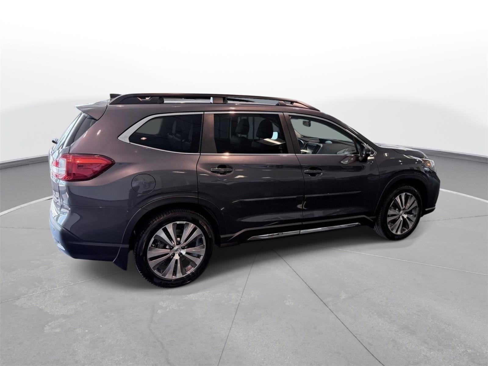 Used 2020 Subaru Ascent Limited w/ Technology Package AWD/4WD image 10