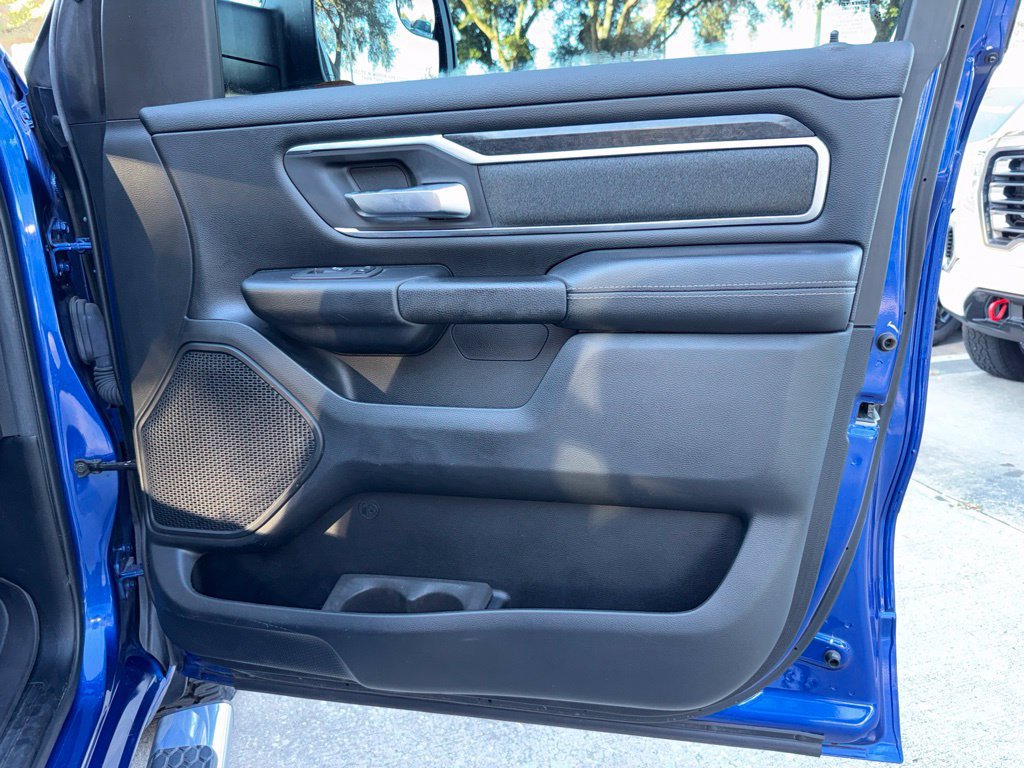 Used 2019 RAM 1500 Big Horn RWD image 16