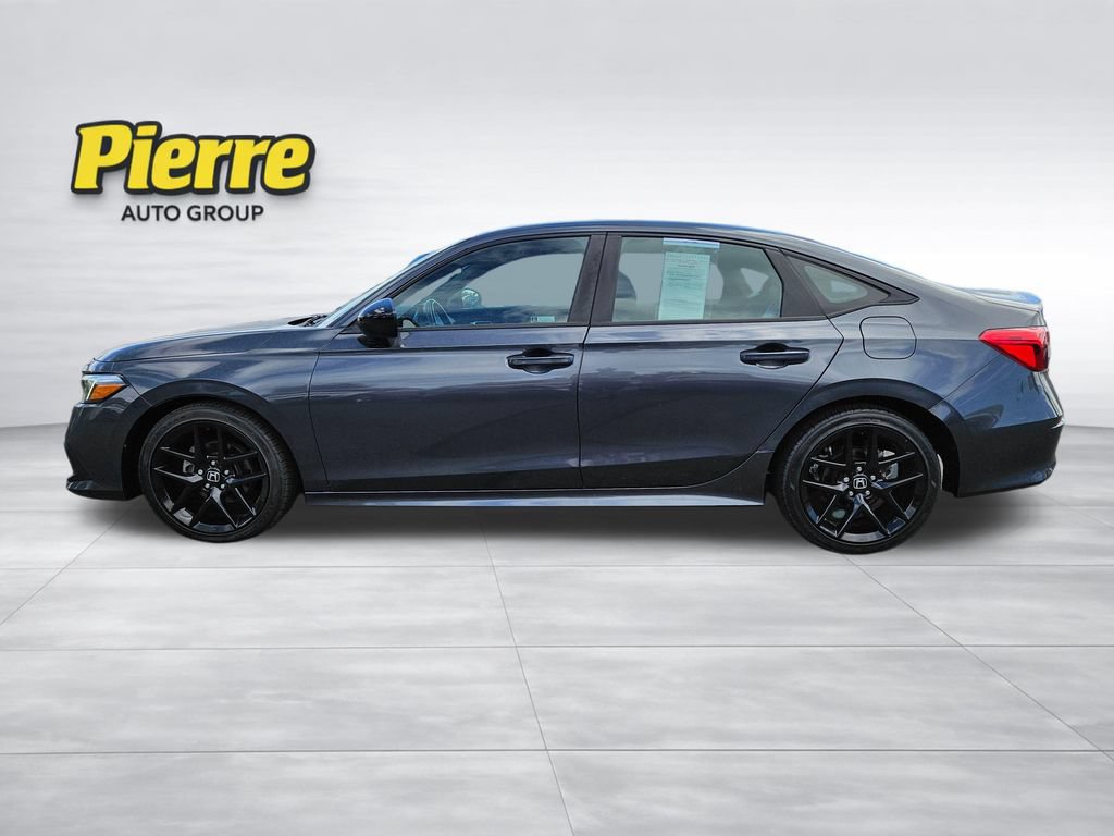 Used 2022 Honda Civic Sport image 2