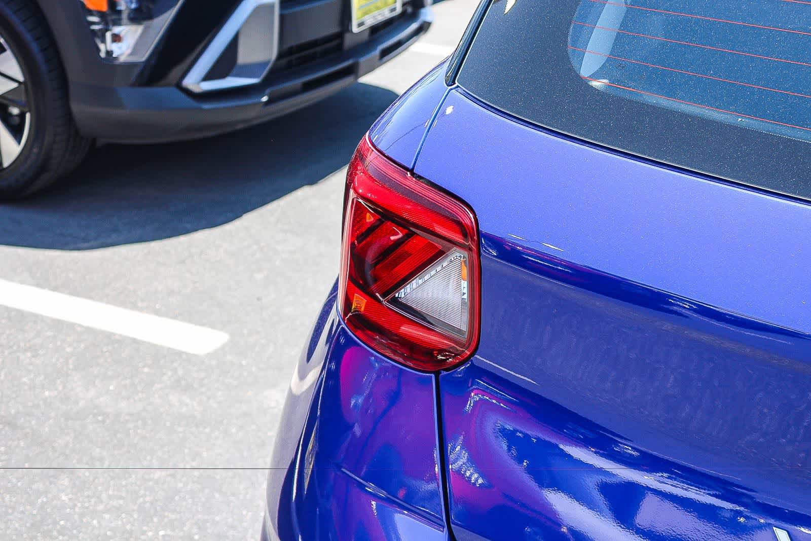 Certified 2024 Hyundai Venue SE FWD image 8