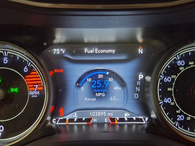 Used 2019 Jeep Cherokee Limited FWD image 17