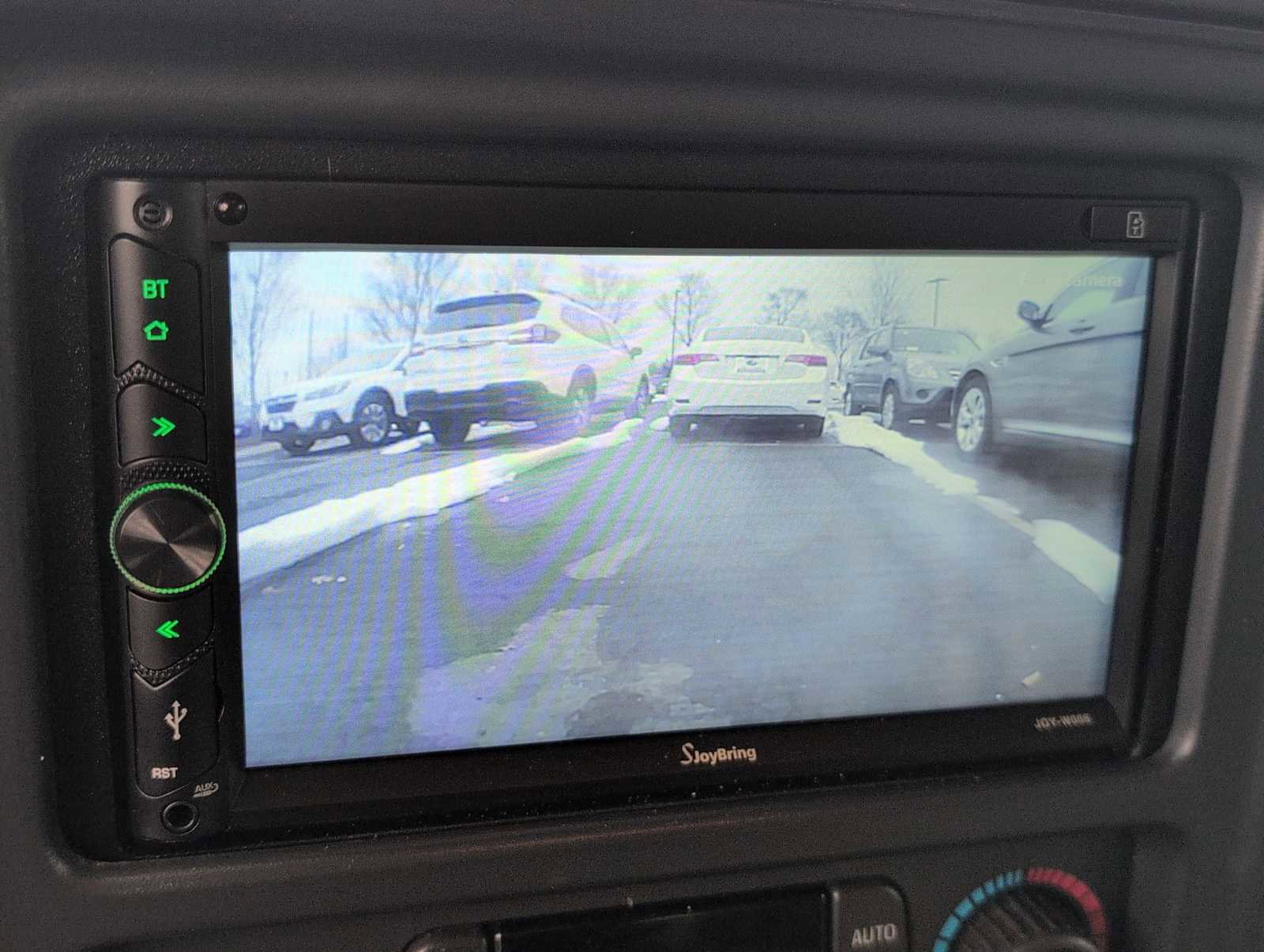 Used 2005 Chevrolet Suburban Z71 w/ Preferred Equipment Group image 25