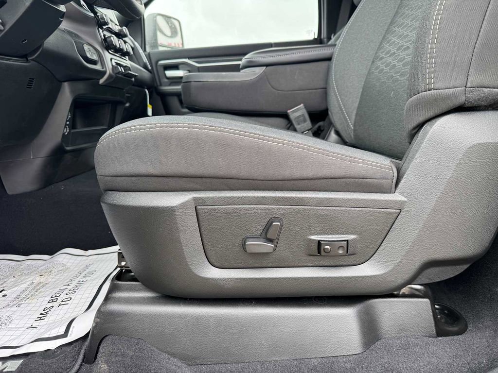 Used 2025 RAM 2500 Big Horn w/ Cold Weather Group image 11