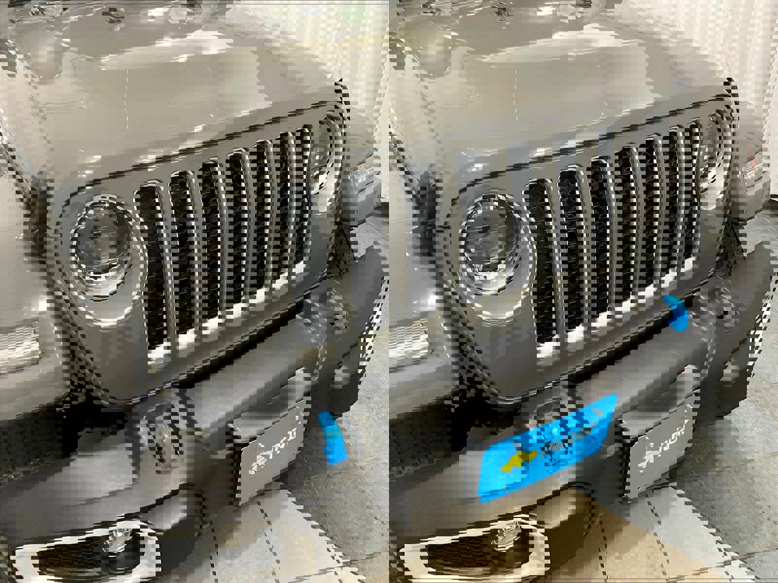 Used 2023 Jeep Wrangler Sahara w/ Cold Weather Group image 32