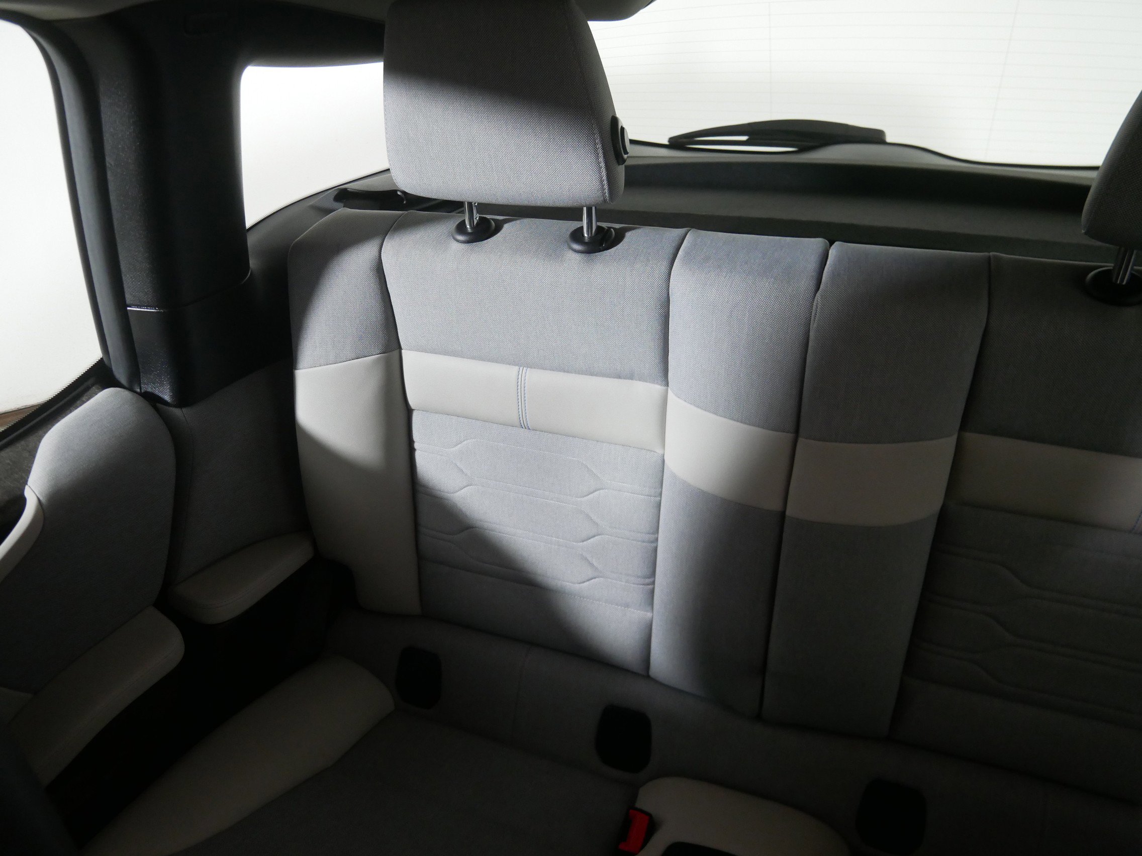 Used 2015 BMW i3 w/ Range Extender image 12