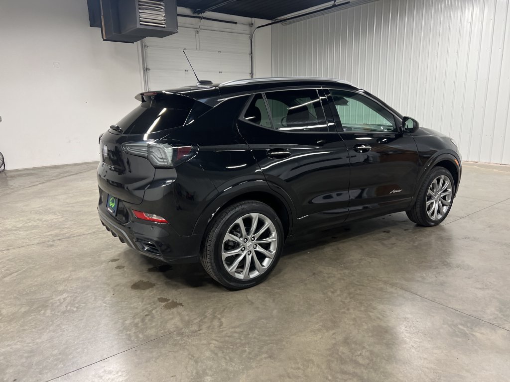 Certified 2025 Buick Encore GX Avenir w/ Avenir Technology Package AWD/4WD image 9