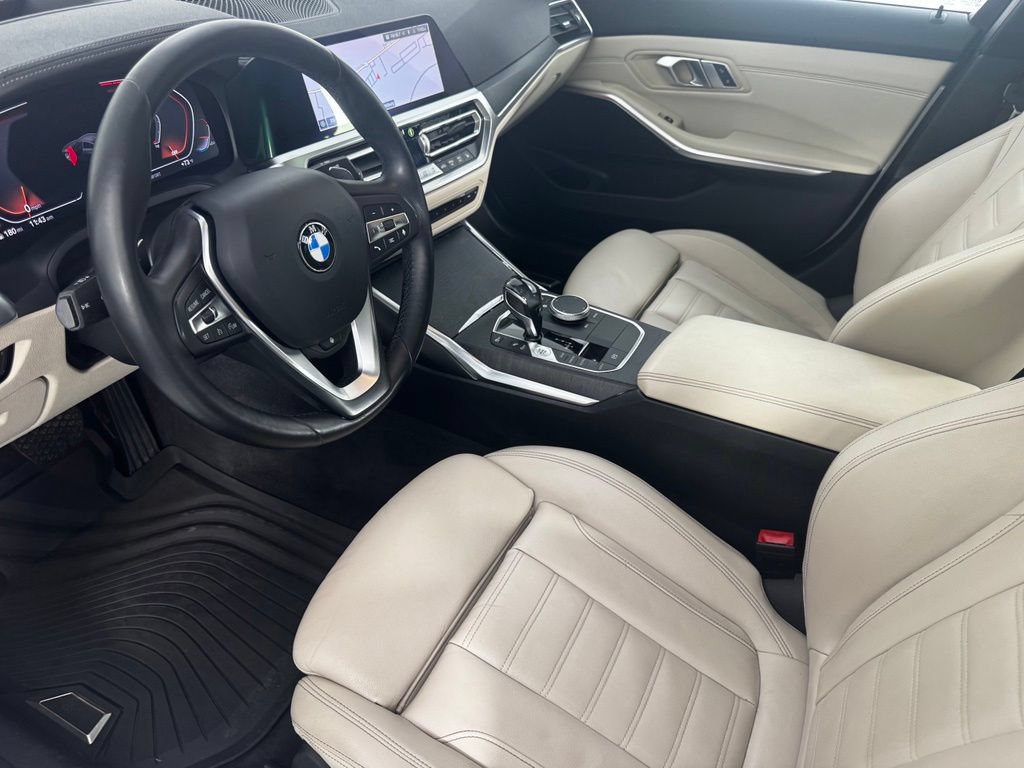 Used 2019 BMW 330i xDrive Sedan w/ Premium Package AWD/4WD image 14