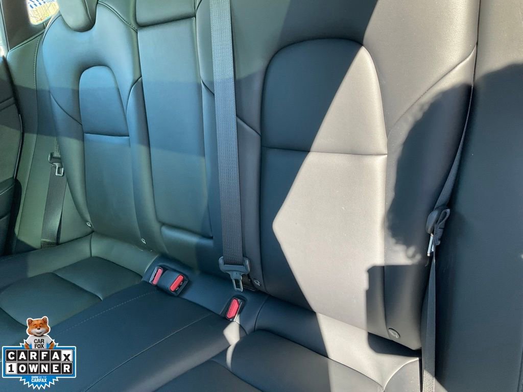 Used 2023 Tesla Model 3 Standard Range image 30