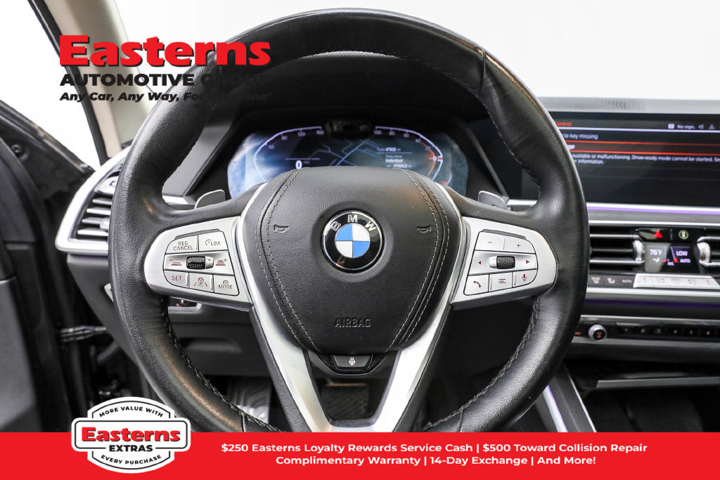 Used 2022 BMW X7 xDrive40i w/ Premium Package AWD/4WD image 11