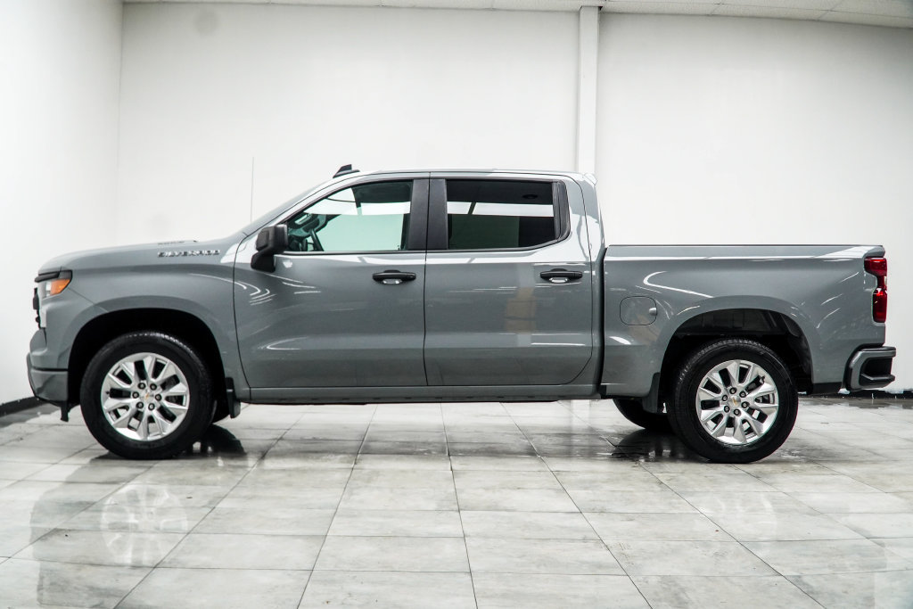 Used 2025 Chevrolet Silverado 1500 Custom RWD image 12