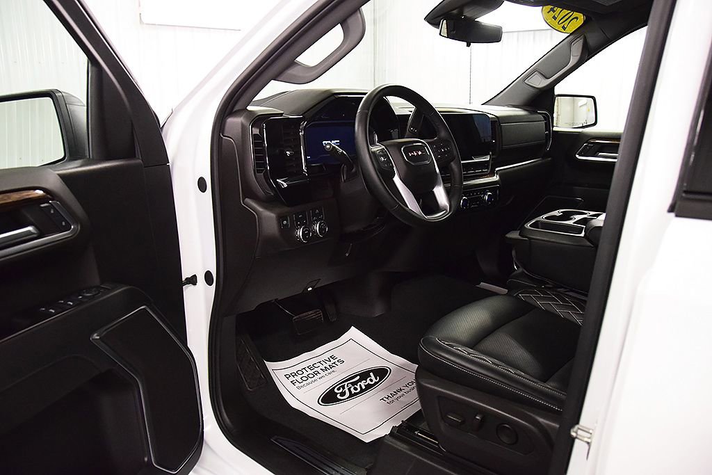 Used 2024 GMC Sierra 1500 Elevation AWD/4WD image 15