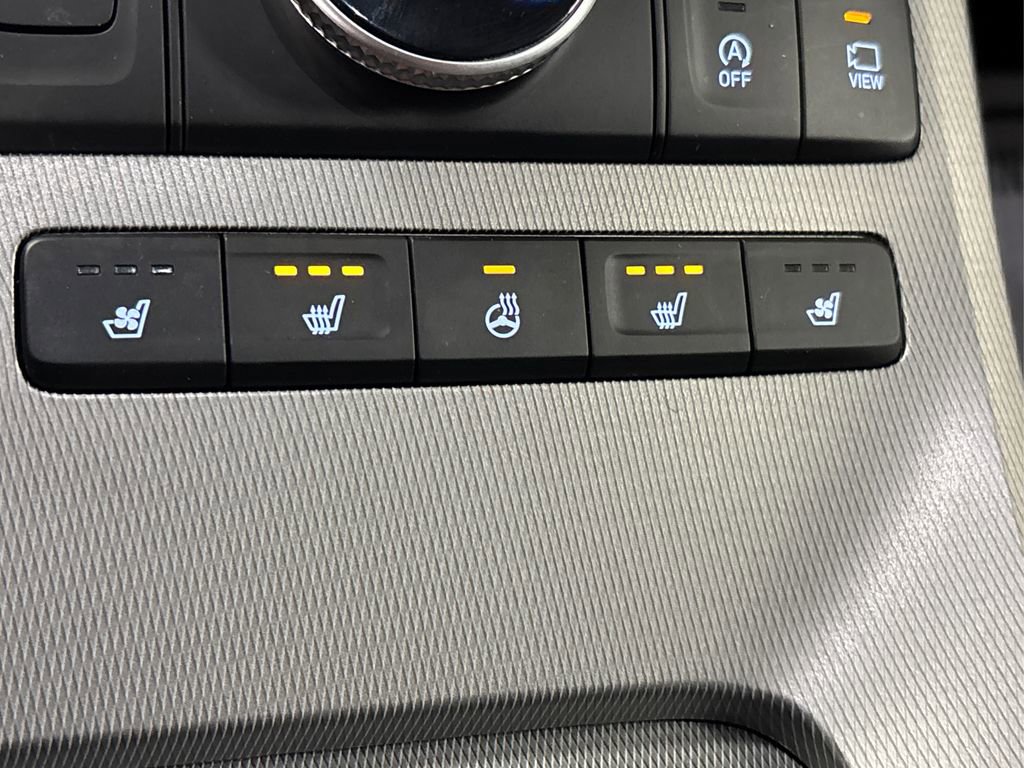 Used 2022 Hyundai Palisade Calligraphy image 34