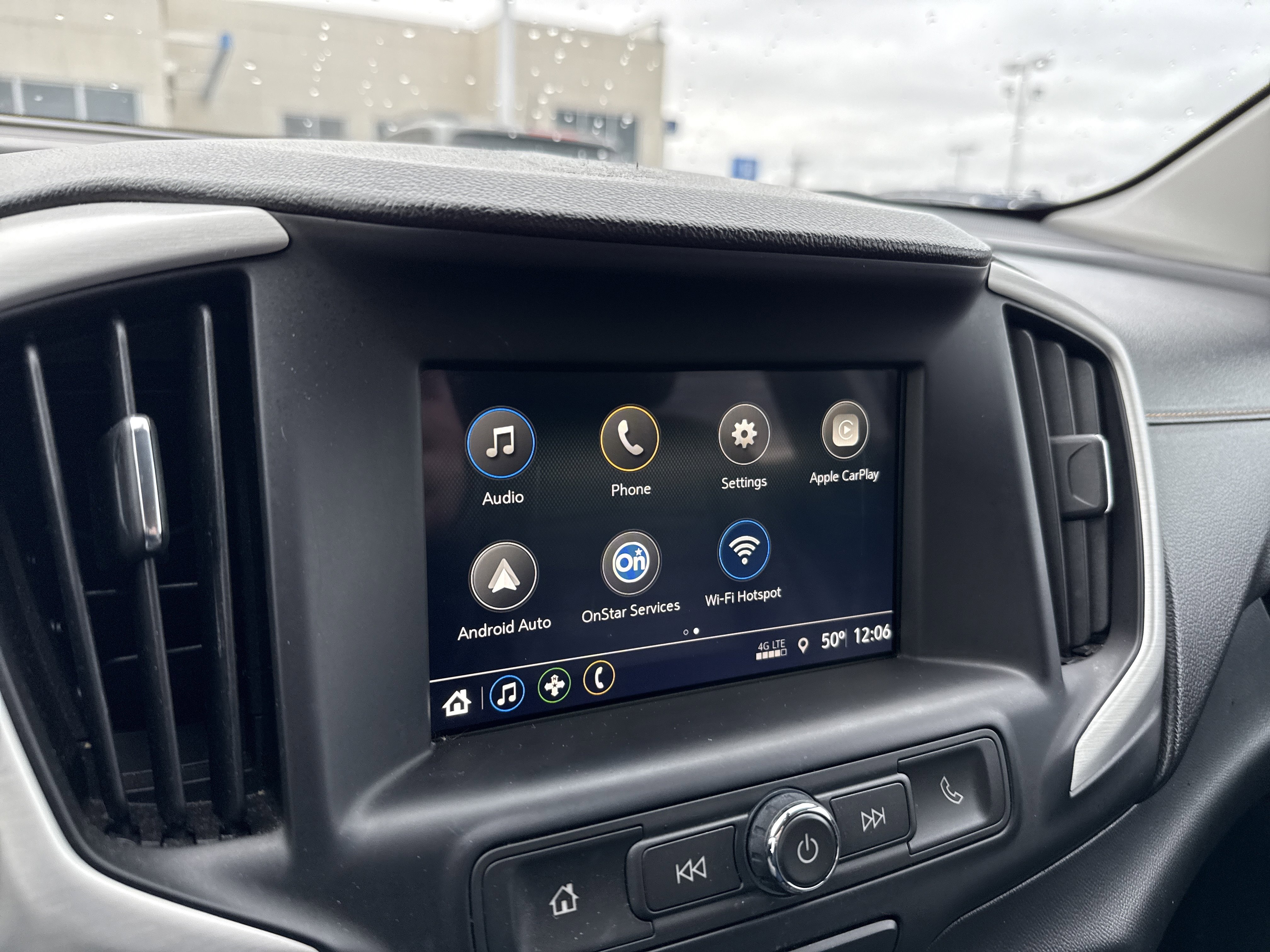 Used 2018 GMC Terrain SLE w/ Driver Convenience Package image 10