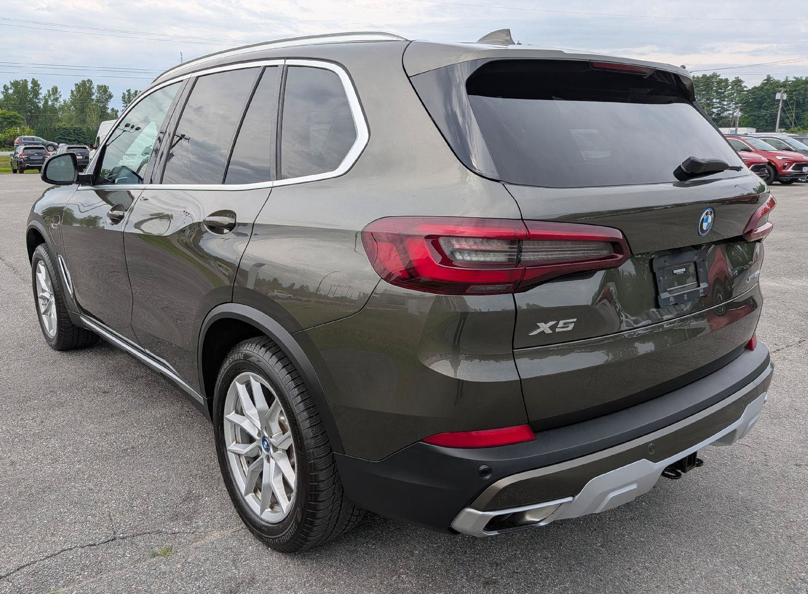 Used 2022 BMW X5 xDrive45e w/ Executive Package AWD/4WD image 8