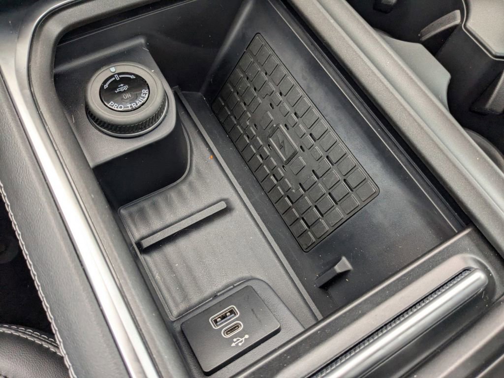 New 2025 Ford Expedition Platinum w/ Stealth Performance Package image 27