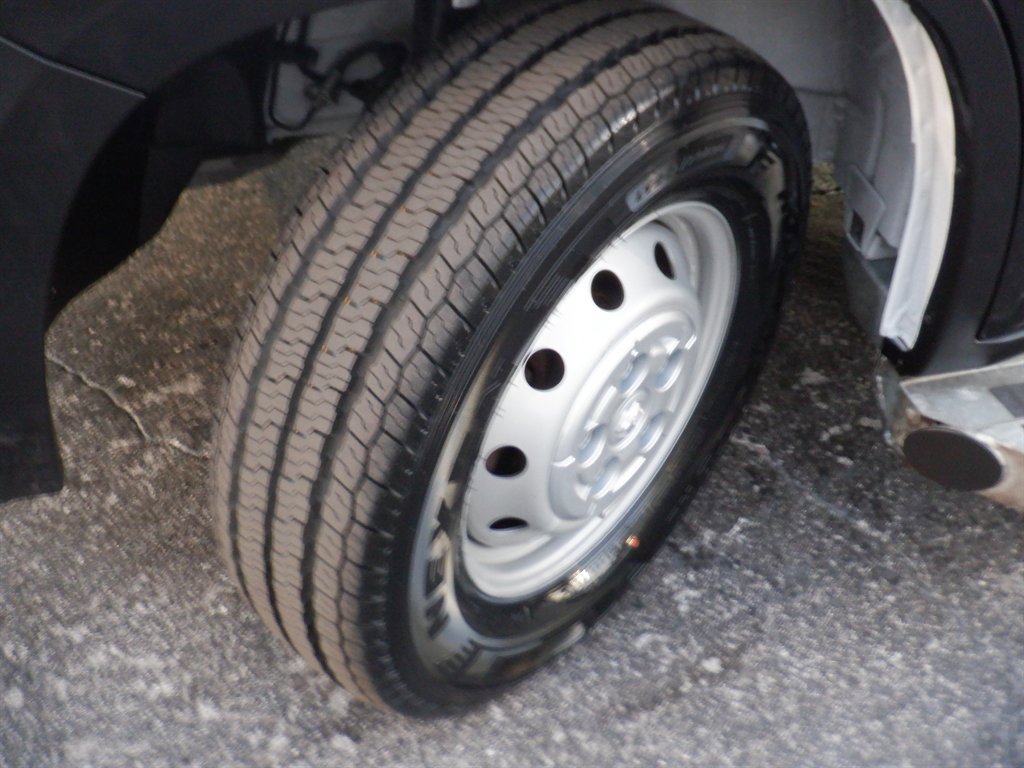 Used 2023 RAM ProMaster 2500 image 19