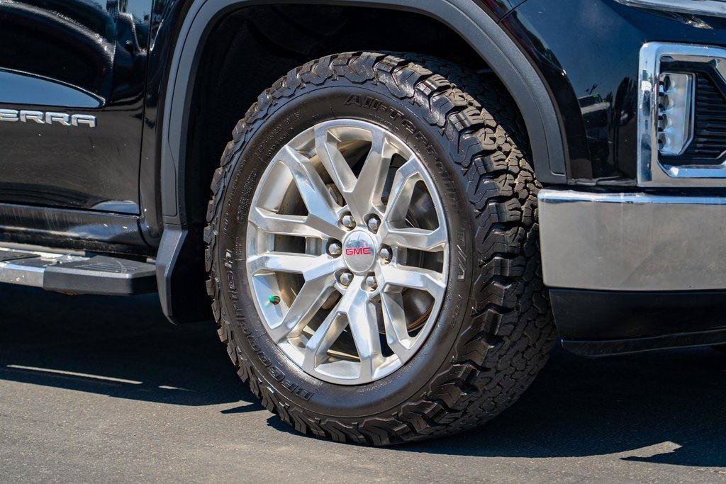 Used 2019 GMC Sierra 1500 SLT w/ SLT Premium Package AWD/4WD image 8