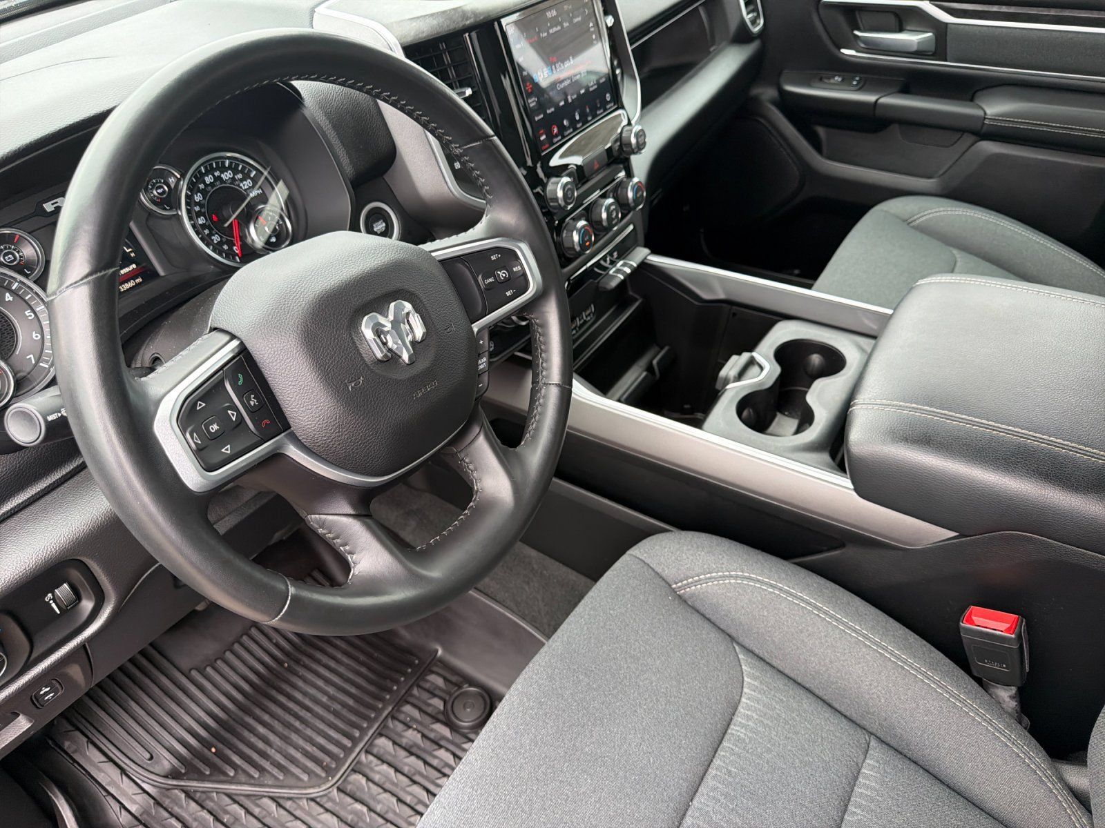 Used 2021 RAM 1500 Big Horn AWD/4WD image 9