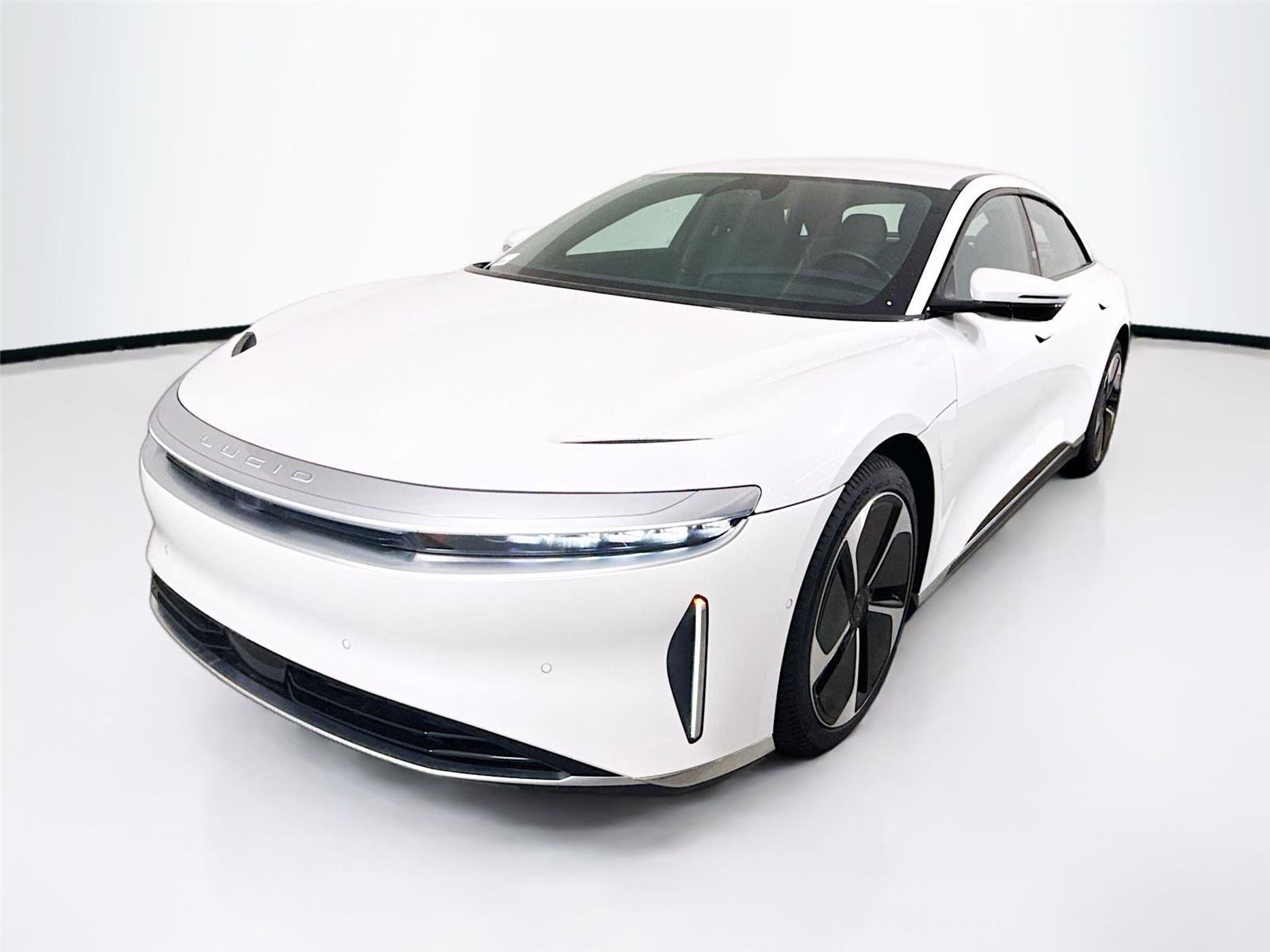 Used 2023 Lucid Air Touring image 1