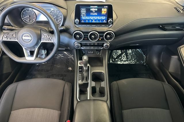 Used 2024 Nissan Sentra SV FWD image 15