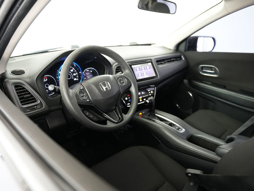 Used 2017 Honda HR-V EX image 6