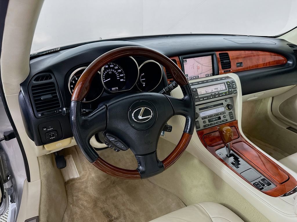 Used 2006 Lexus SC 430 Convertible RWD image 9