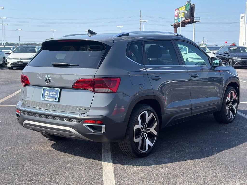 Certified 2023 Volkswagen Taos SEL AWD/4WD image 5