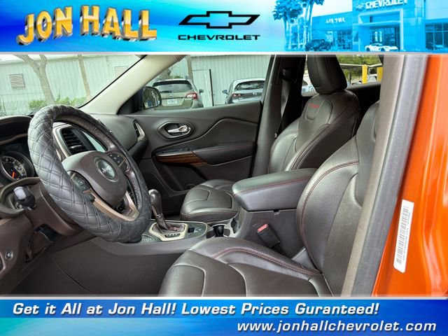 Used 2015 Jeep Cherokee Trailhawk w/ Comfort/Convenience Group AWD/4WD image 21