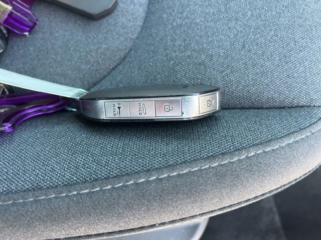 Certified 2025 Kia K4 LXS FWD image 36