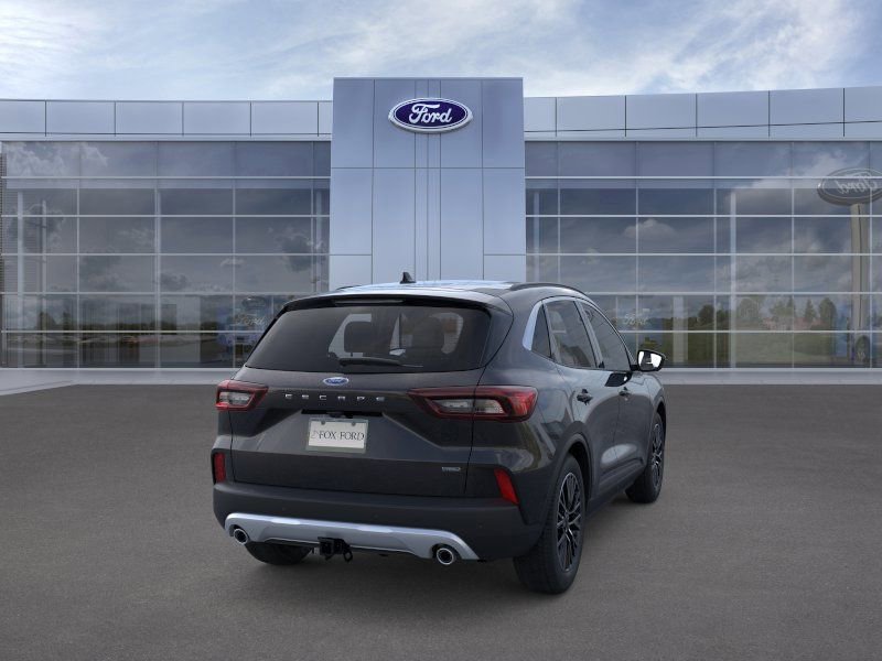 New 2026 Ford Escape SE w/ Class II Trailer Tow Package FWD image 8