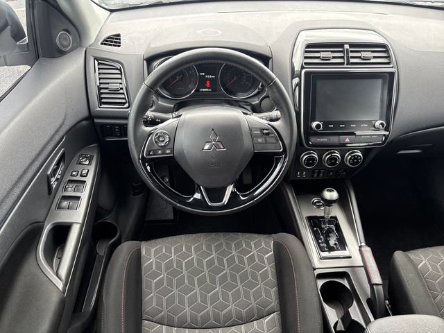 Used 2024 Mitsubishi Outlander Sport AWD image 13