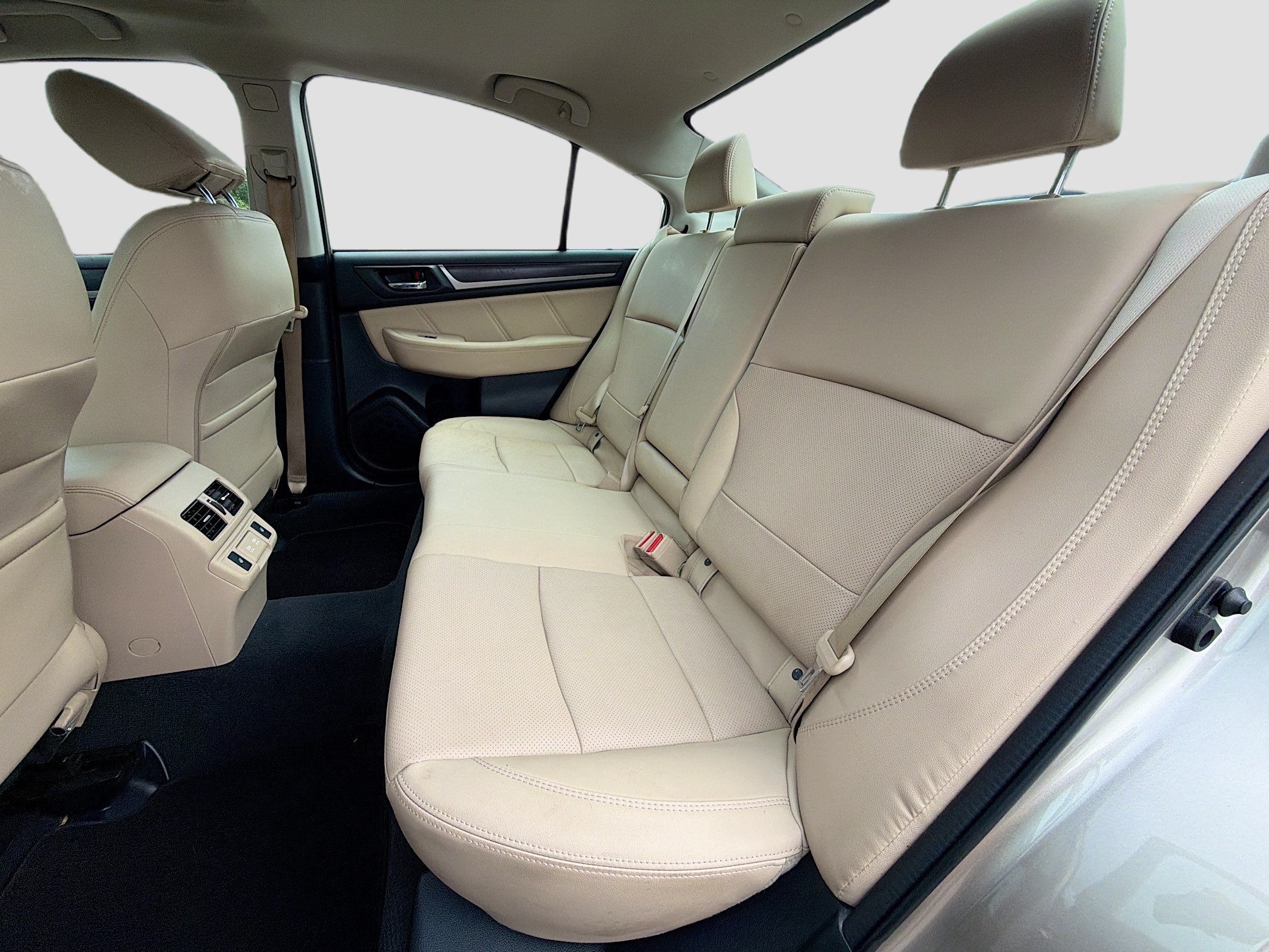 Used 2019 Subaru Legacy 3.6R Limited w/ Popular Package #2A AWD/4WD image 20