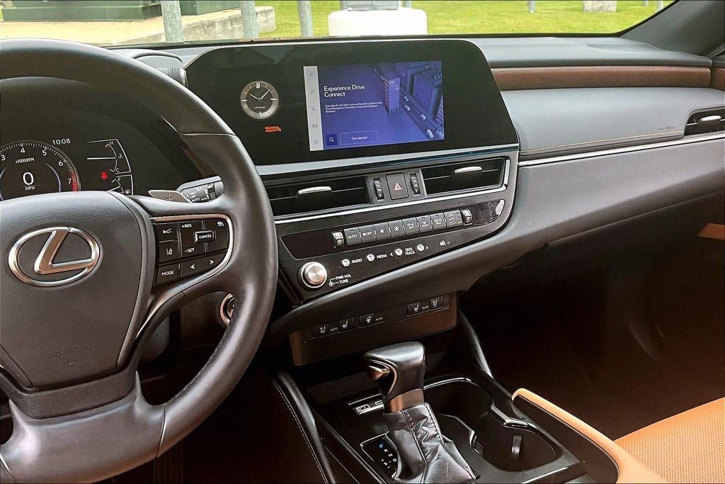 Used 2025 Lexus ES 350 w/ Premium Package FWD image 8