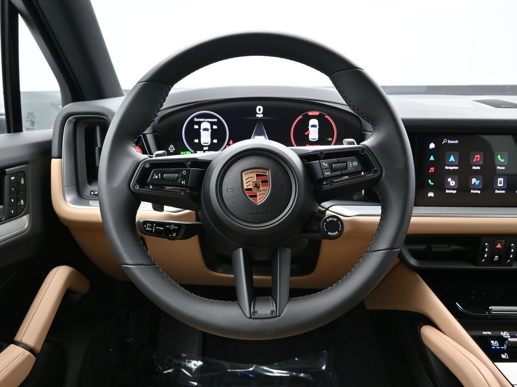 New 2025 Porsche Cayenne image 21