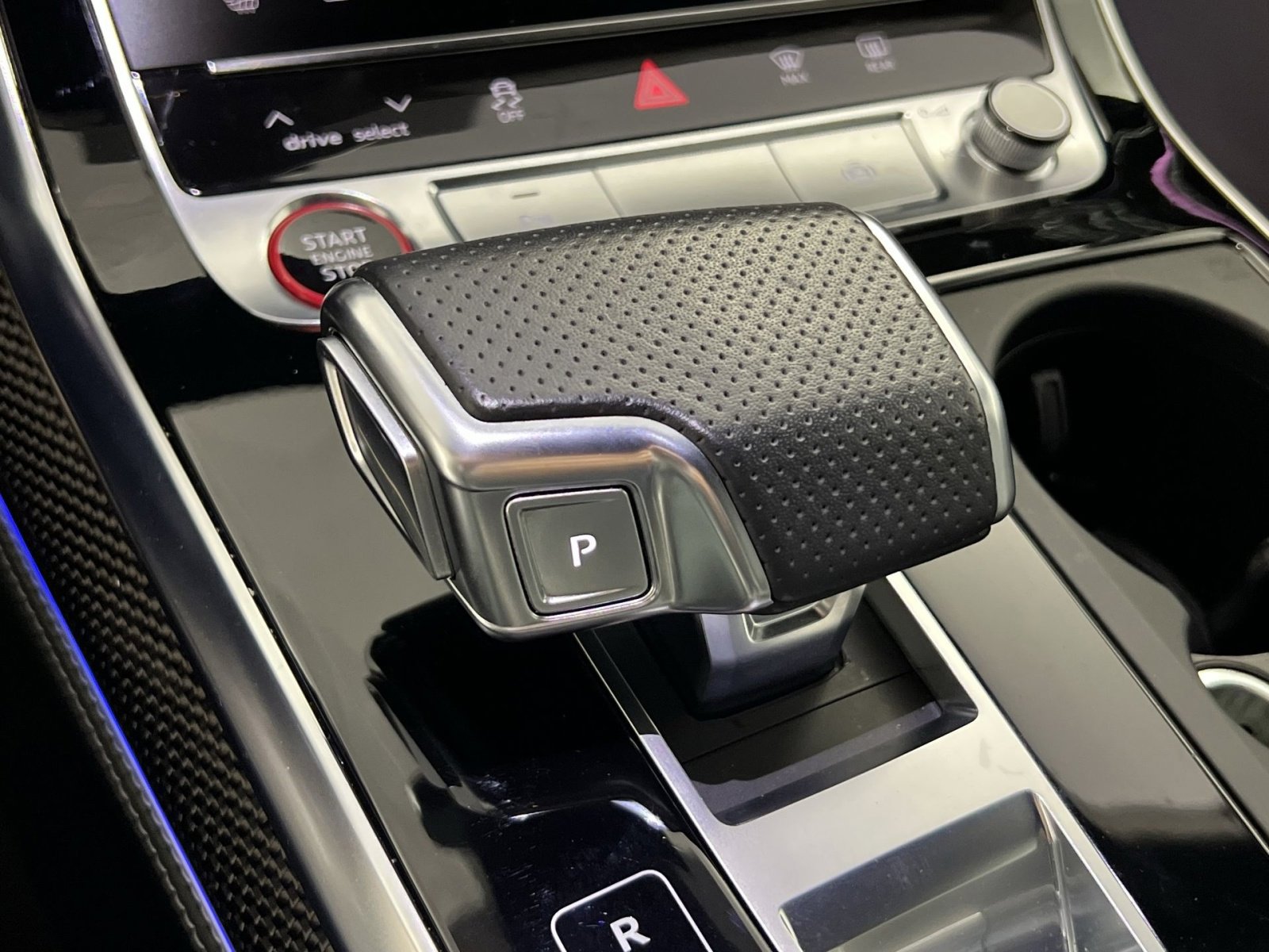 Used 2022 Audi SQ8 Prestige image 22