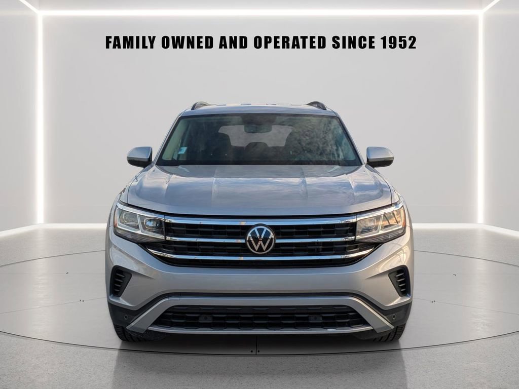 Certified 2021 Volkswagen Atlas SE w/ Towing Package FWD image 7