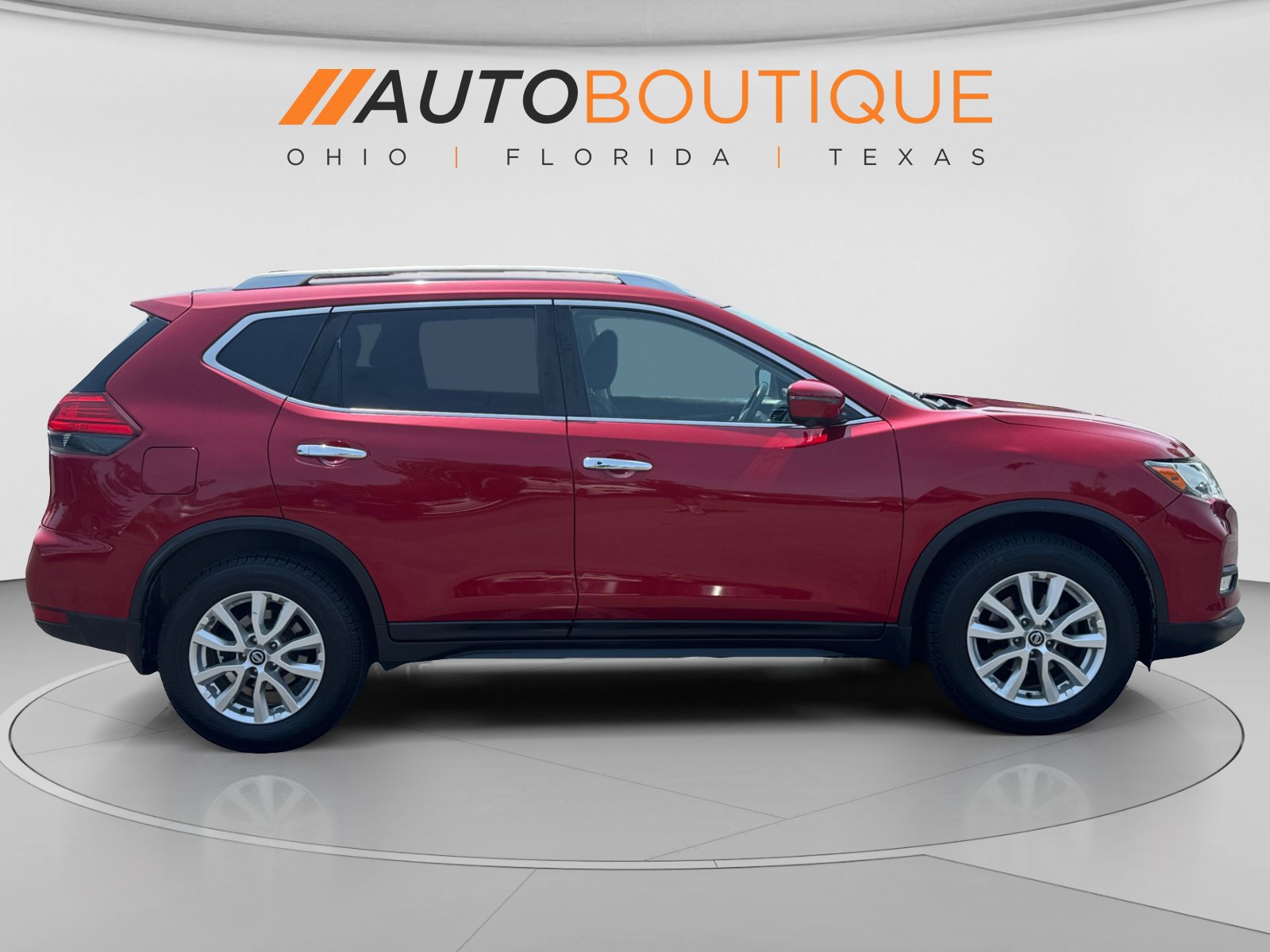 Used 2017 Nissan Rogue SV w/ SV Premium Package AWD/4WD image 6