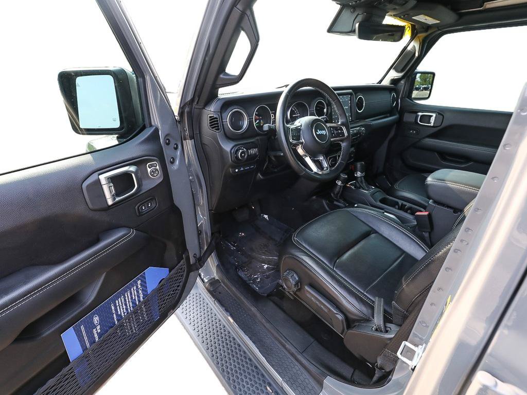 Used 2022 Jeep Wrangler Unlimited Sahara w/ Cold Weather Group AWD/4WD image 12