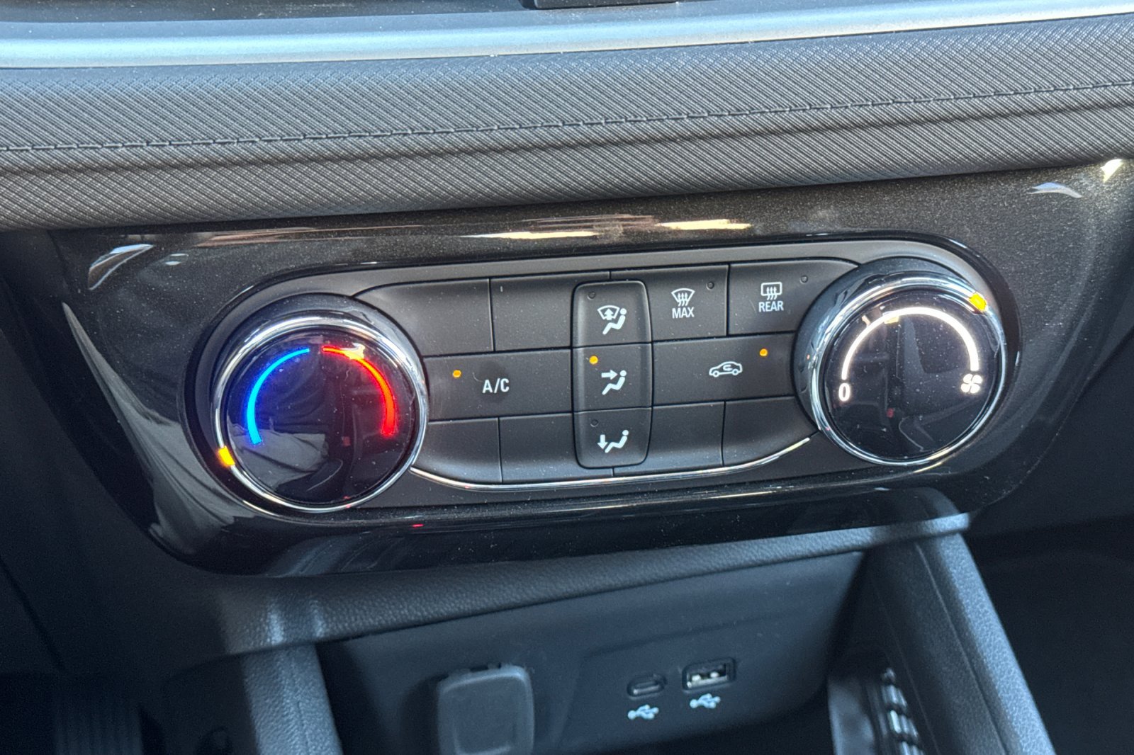 Used 2026 Chevrolet TrailBlazer LT w/ Driver Confidence Package FWD image 30