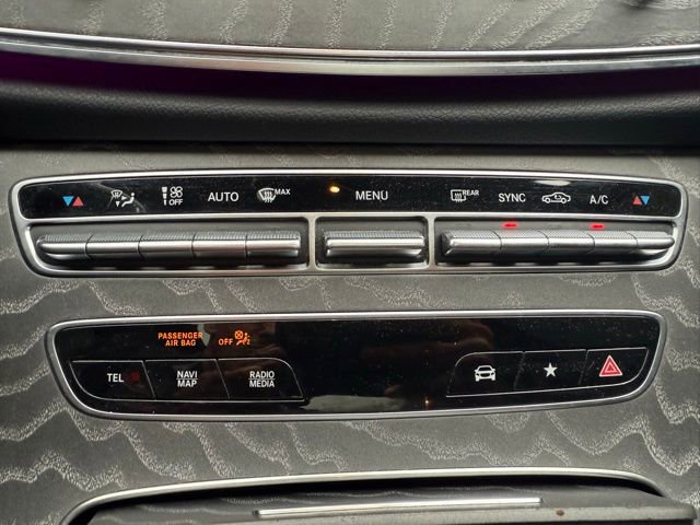 Used 2021 Mercedes-Benz E 53 AMG 4MATIC Sedan w/ Exterior Lighting Package image 26