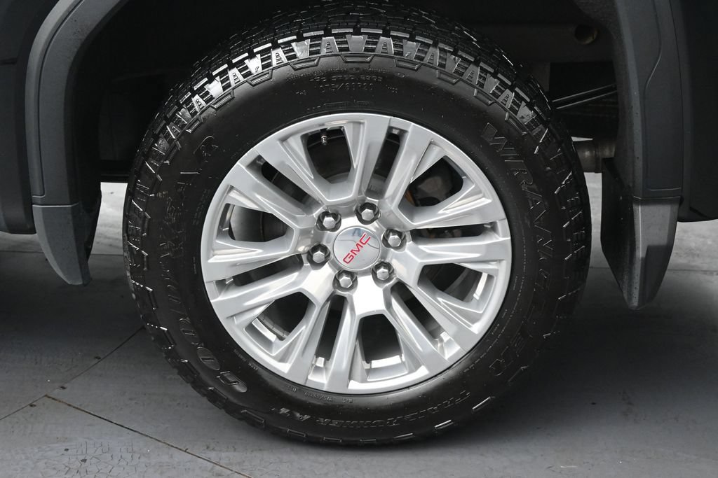 Used 2024 GMC Sierra 1500 Denali w/ Technology Package AWD/4WD image 33