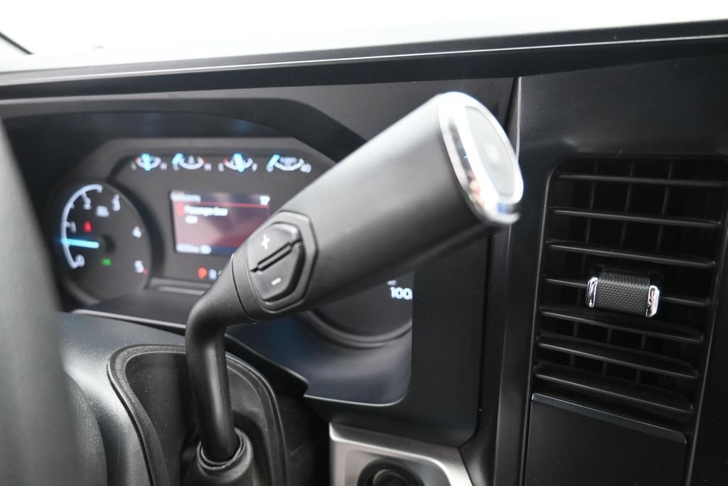 Used 2025 Ford F350 XLT AWD/4WD image 19