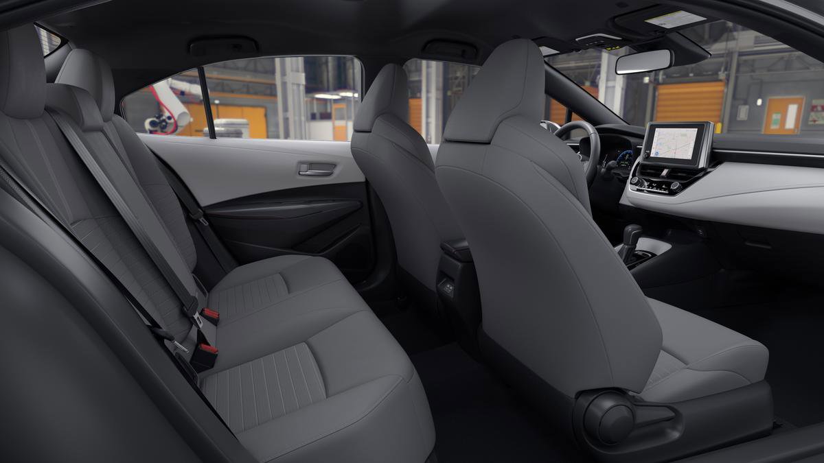 New 2026 Toyota Corolla SE image 2