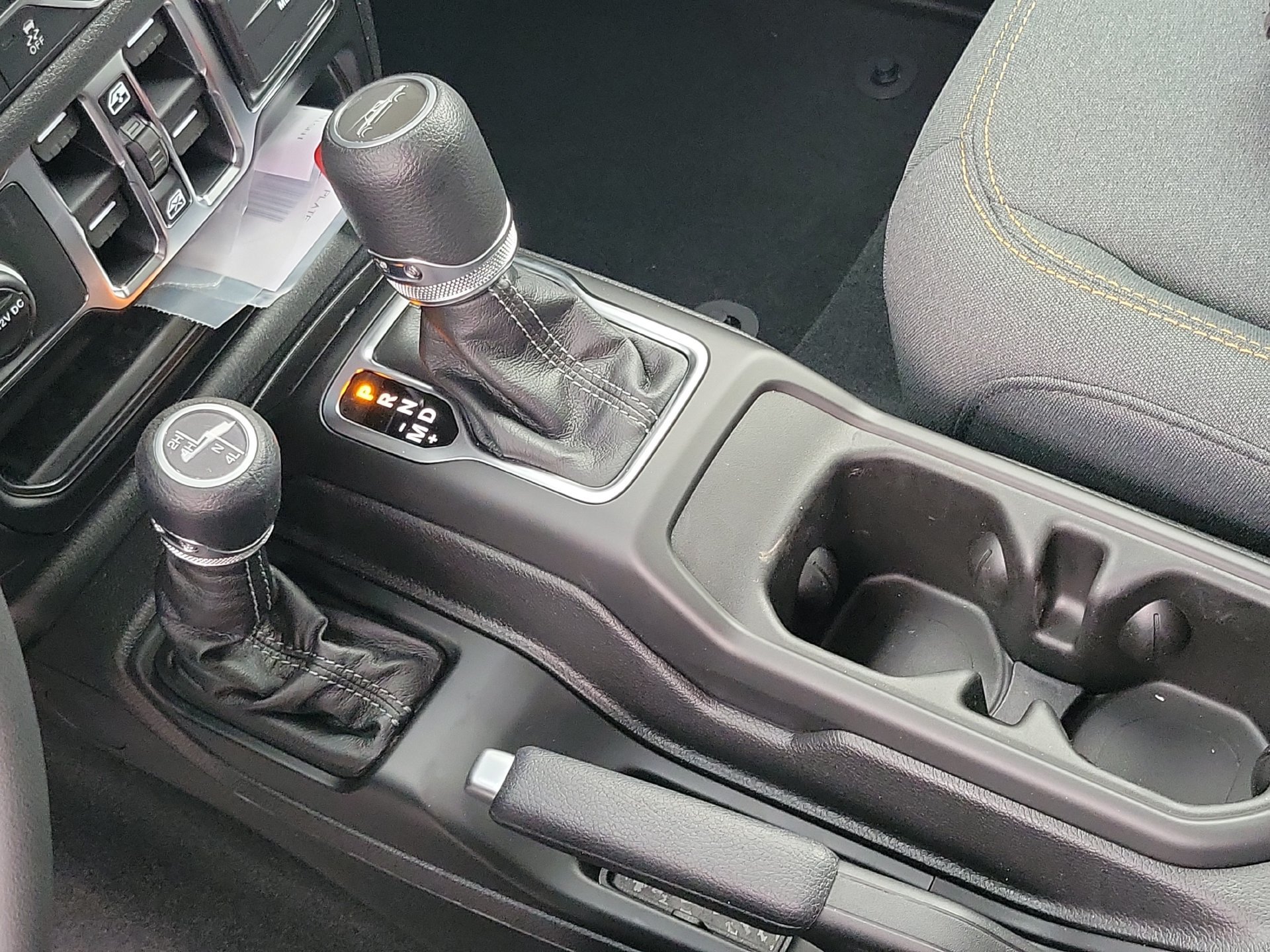 New 2026 Jeep Gladiator Sport AWD/4WD image 9